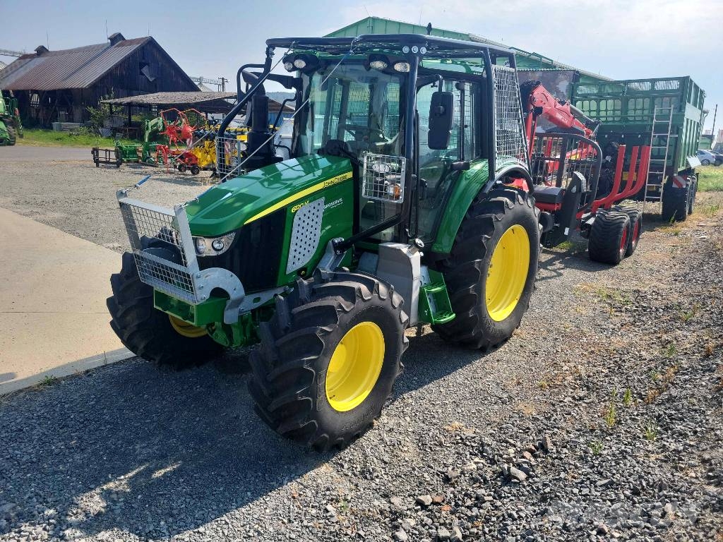 John Deere 6120 M Kuormatraktorit