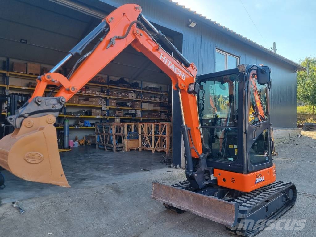 Hitachi Zaxis 26U Mini kotrók < 7t