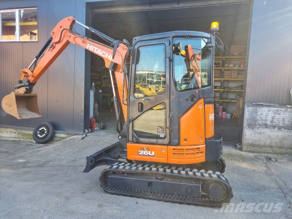 Hitachi Zaxis 26U Mini kotrók < 7t