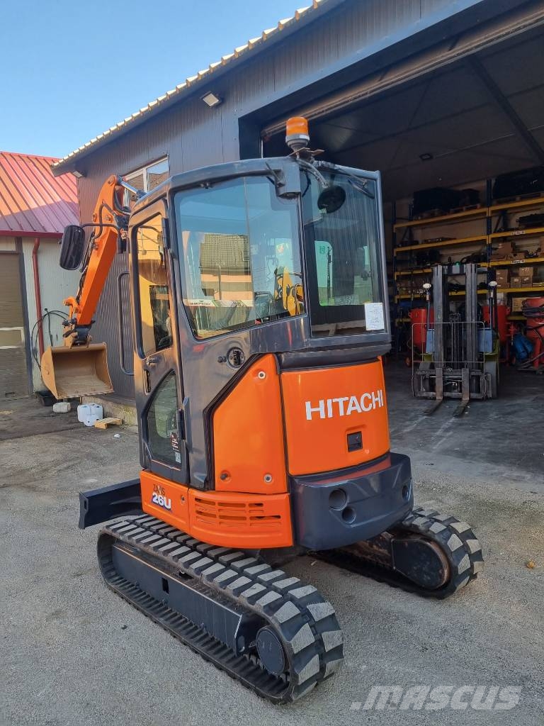 Hitachi Zaxis 26U Mini kotrók < 7t