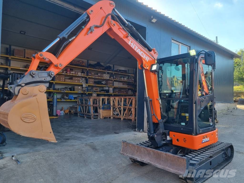 Hitachi Zaxis 26U Mini kotrók < 7t