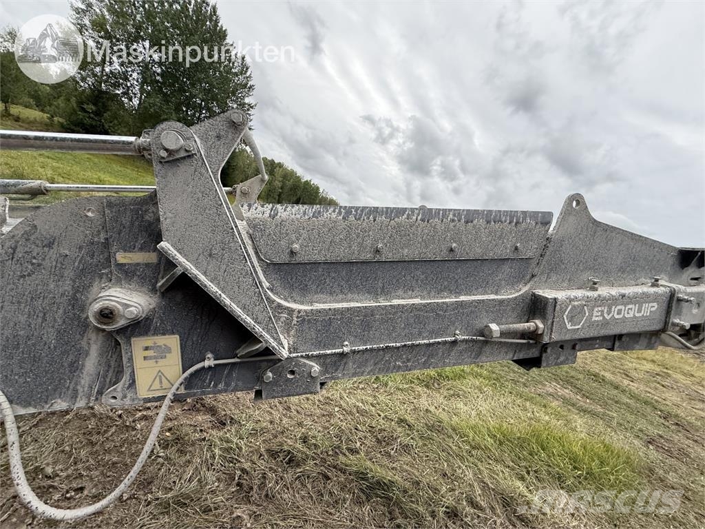 Terex Bison 120 Mobiilimurskaimet