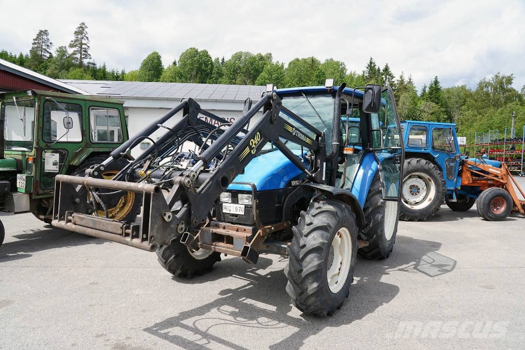 New Holland TL90 / RUC970 Traktoren