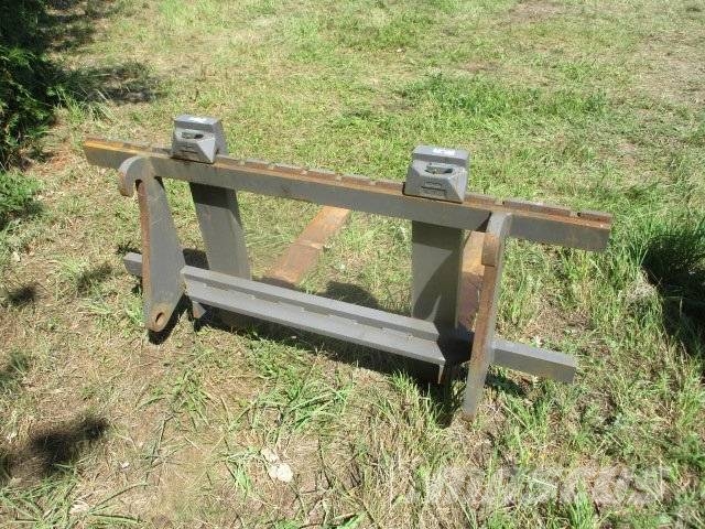 Volvo L 40 B 30 32 35 45 Gumikerekes homlokrakodók