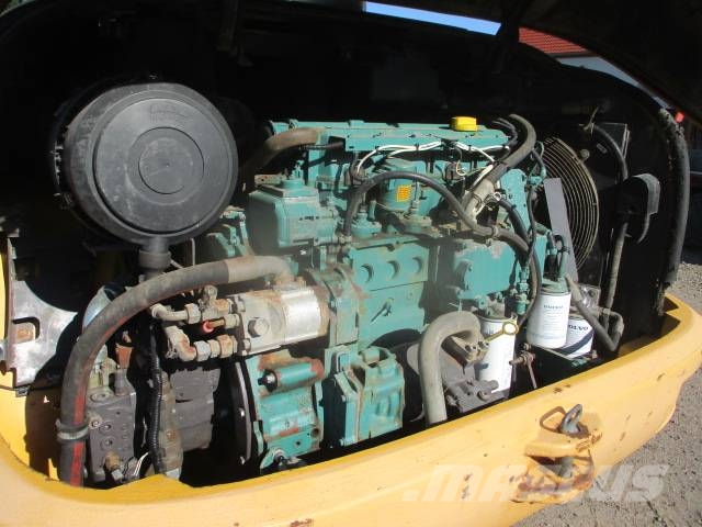 Volvo L 40 B 30 32 35 45 Gumikerekes homlokrakodók