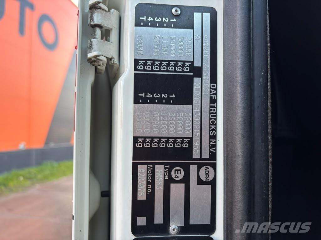 DAF XF 510 6x2 CHASSIS L=7687 mm شاحنات بمقصورة وهيكل