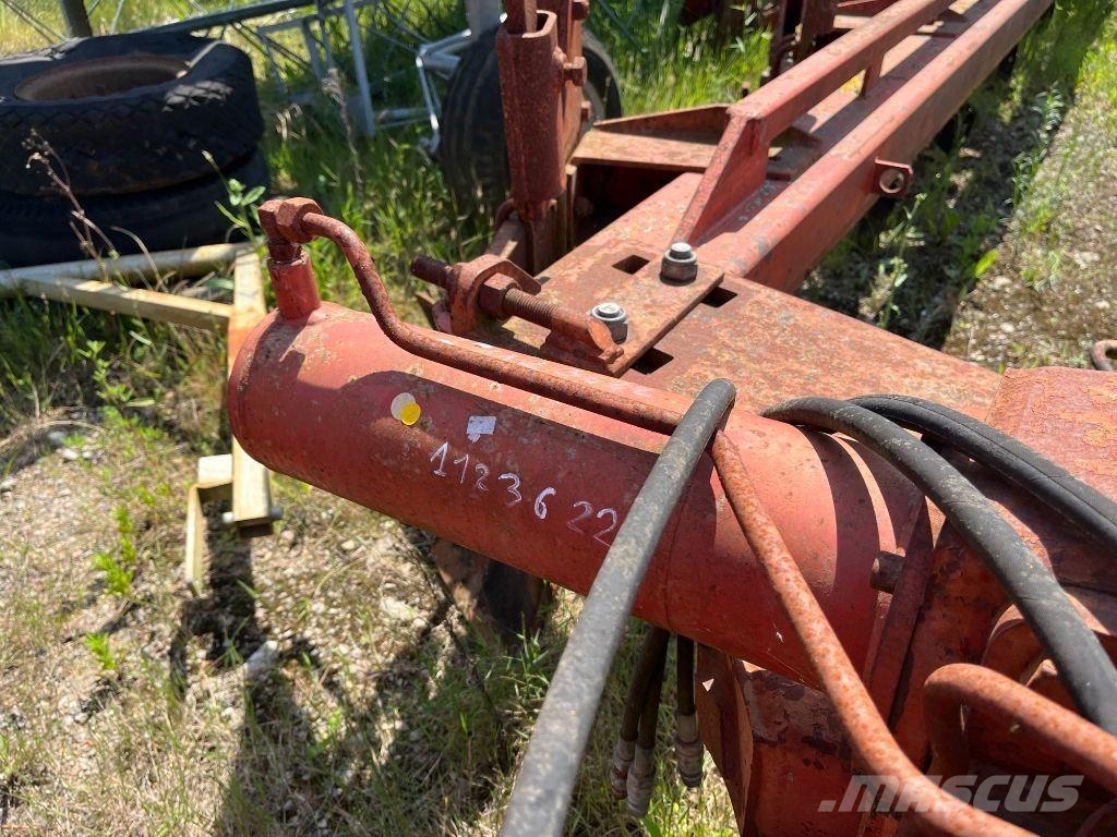 Bugnot SPG1014 Parastie arkli