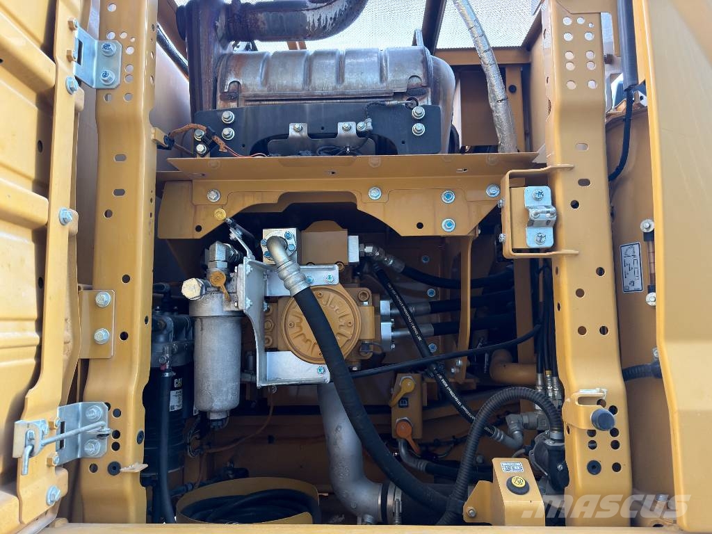 CAT 330 07B Paletli ekskavatörler