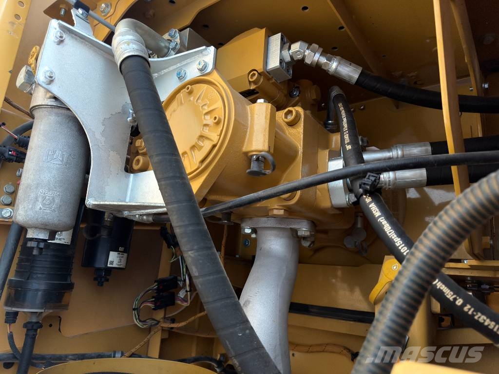 CAT 330 07B Paletli ekskavatörler