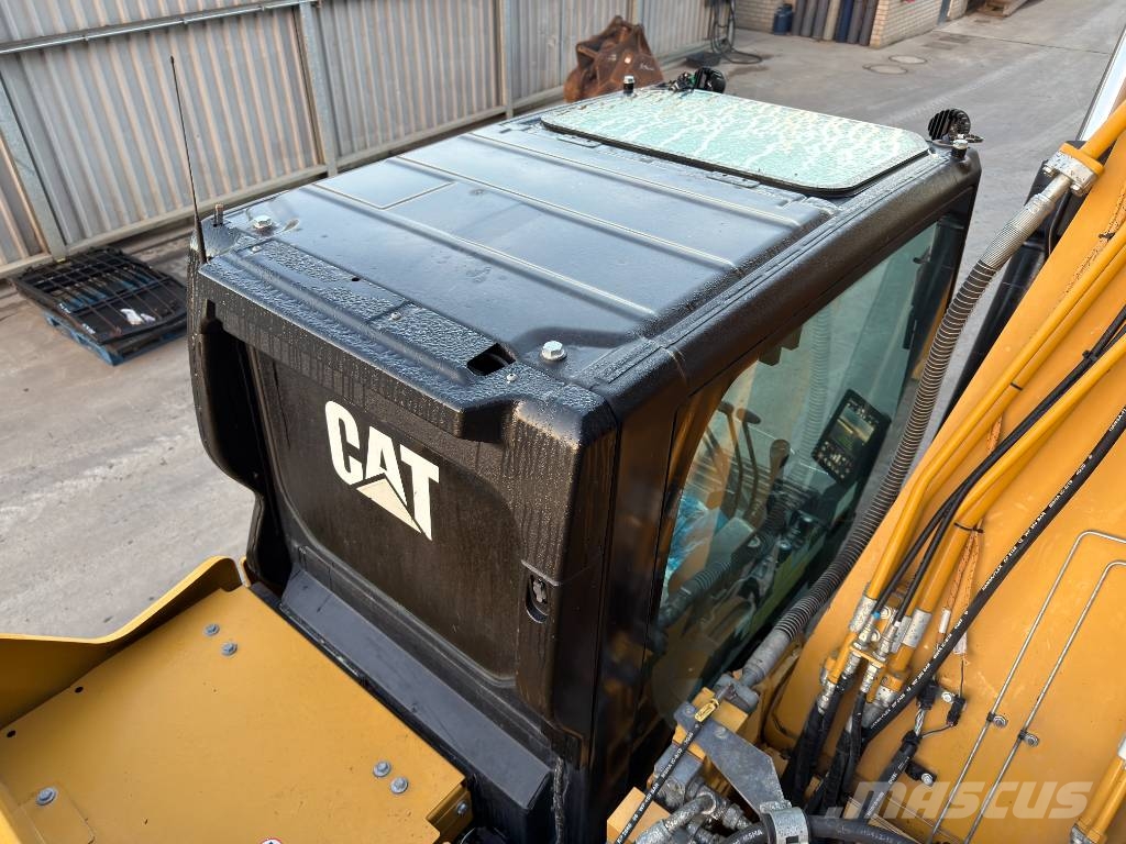 CAT 330 07B Paletli ekskavatörler