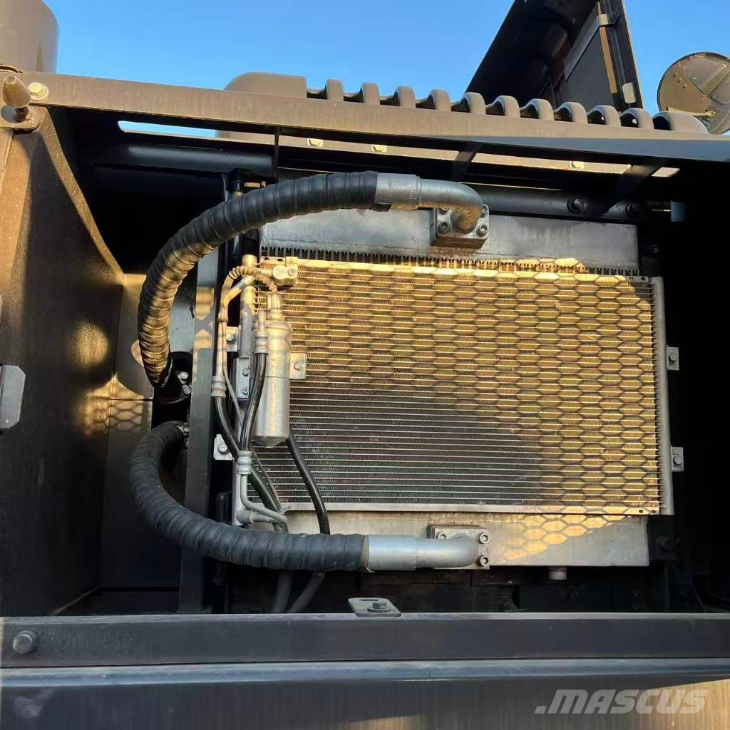 Volvo EC 290 大型油圧ショベル12t以上（パワーショベル・ユンボ）