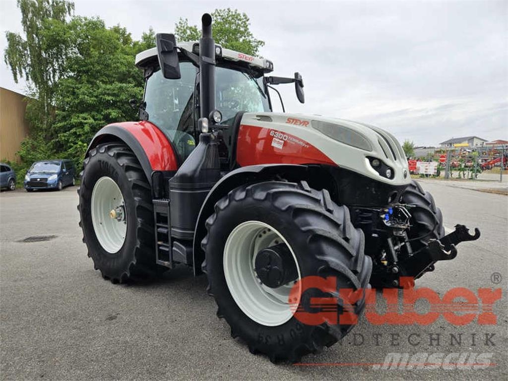 Steyr Terrus CVT 6300 曳引機