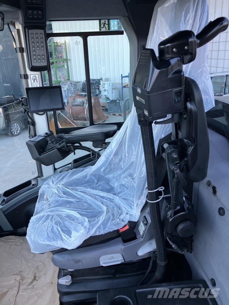 Liebherr L 580 XPower لوادر بعجل