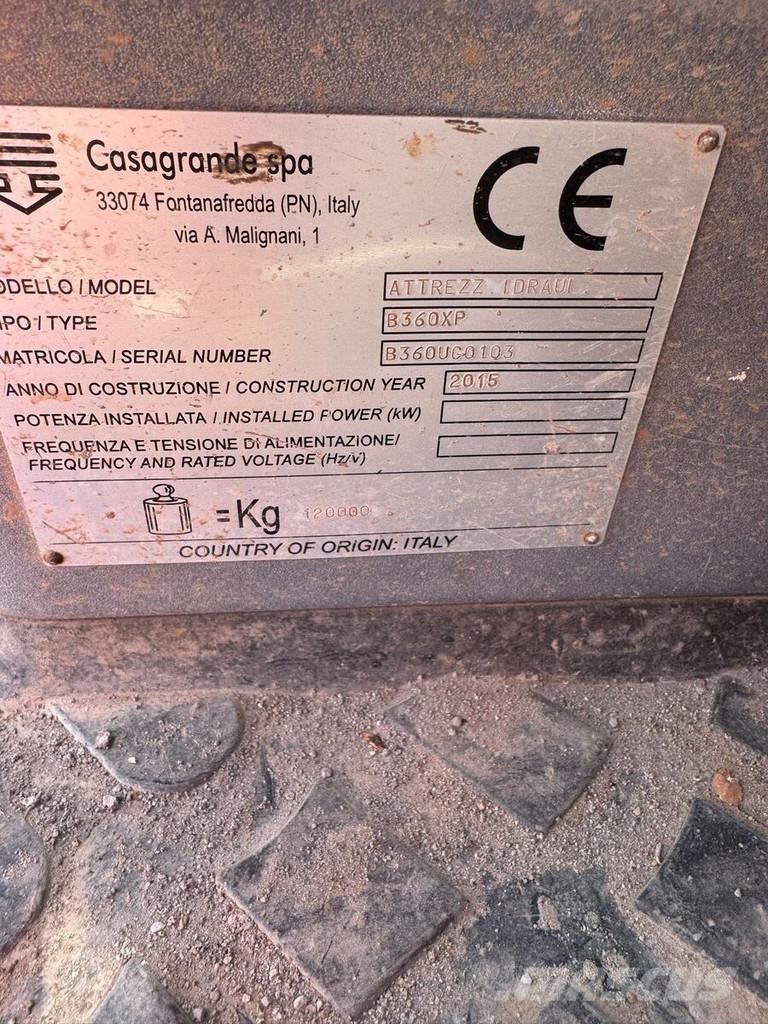 Casagrande B360xp مثاقيب ثقيلة