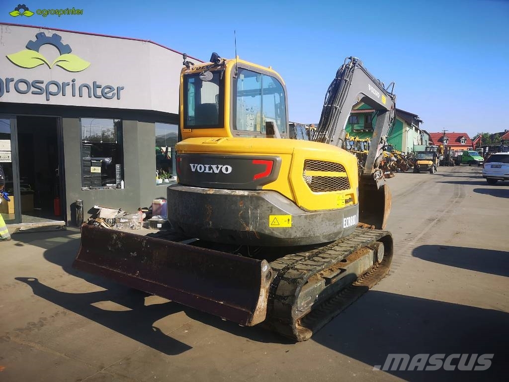 Volvo ECR 88 D Midi rýpadlá 7 t - 12 t