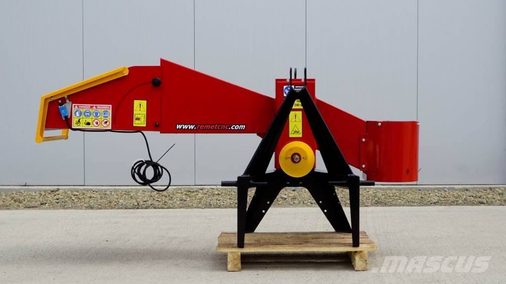 REMET Wood chipper R100 Koksnes šķeldotāji