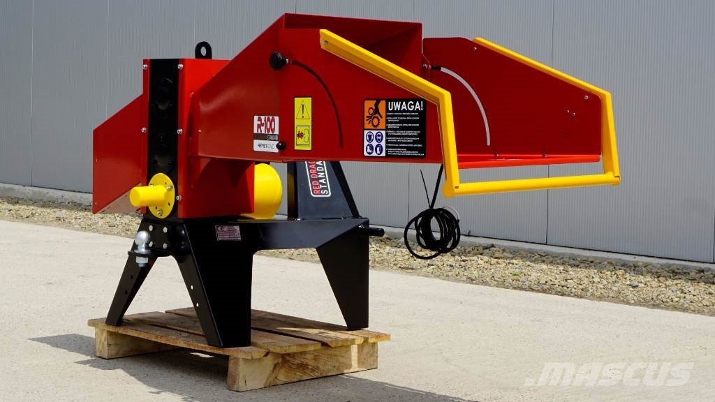 REMET Wood chipper R100 Koksnes šķeldotāji