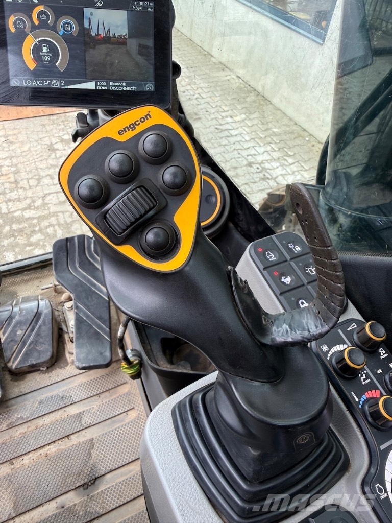 JCB 220 XL 4F - 220X LC - 220XL - 220X L4F Rupsgraafmachines