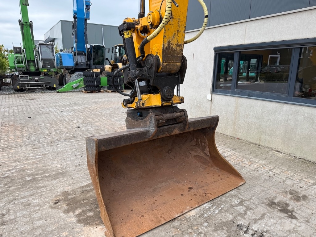JCB 220 XL 4F - 220X LC - 220XL - 220X L4F Rupsgraafmachines