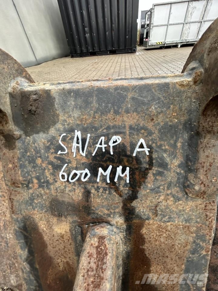  Øvrige Graveskovl, uden tænder دلاء