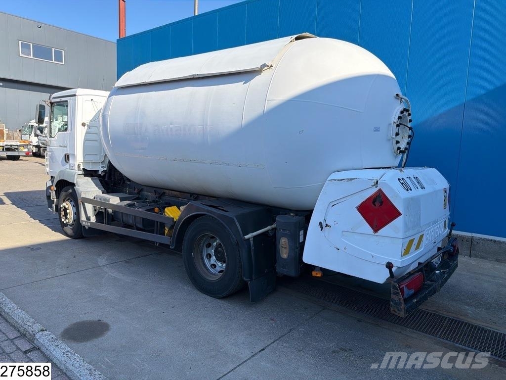 MAN TGM 18 290 EURO 5, Barneoud, 17737L, Handgeschakel Camiones cisterna
