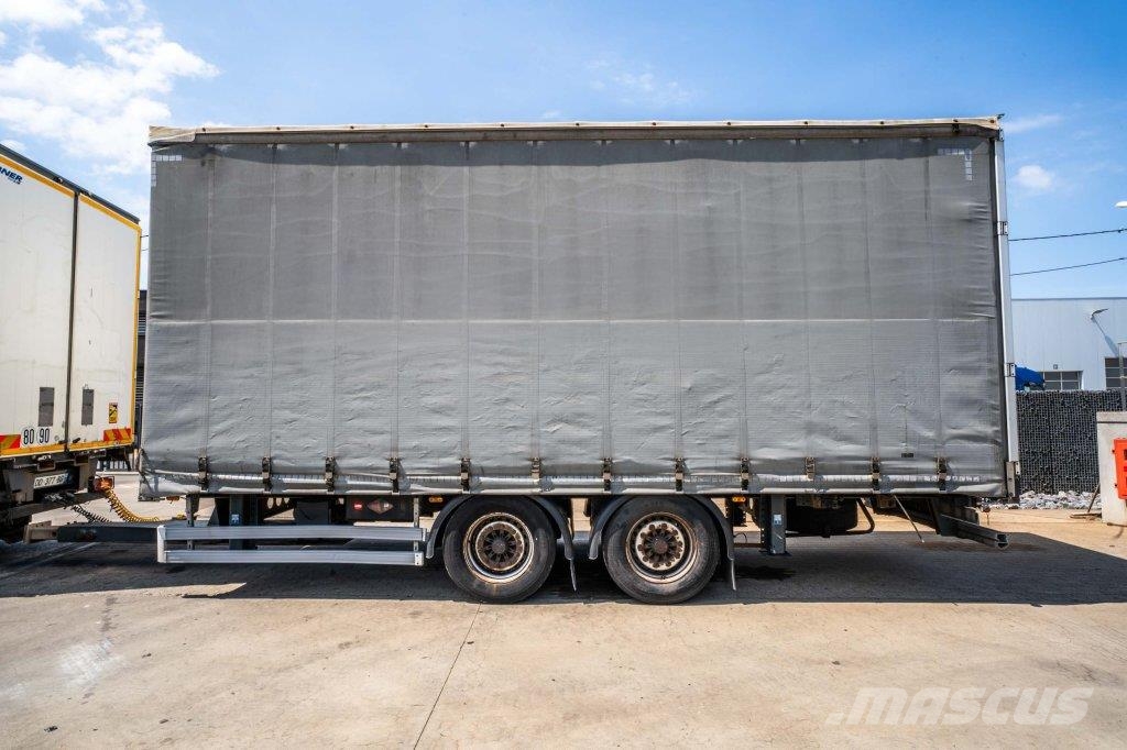Lecitrailer R2 Curtainsideranhänger