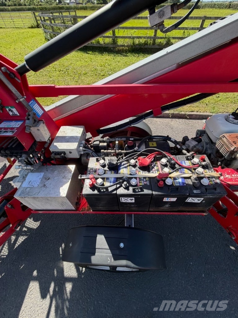 Niftylift 120tpe 拖拉移动式高空作业平台