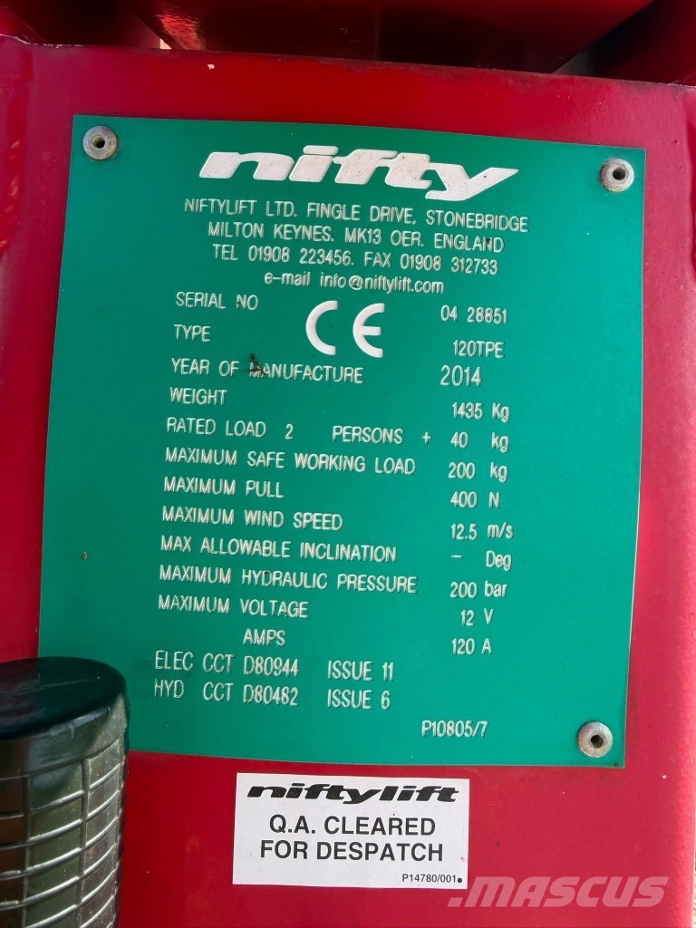 Niftylift 120tpe 拖拉移动式高空作业平台