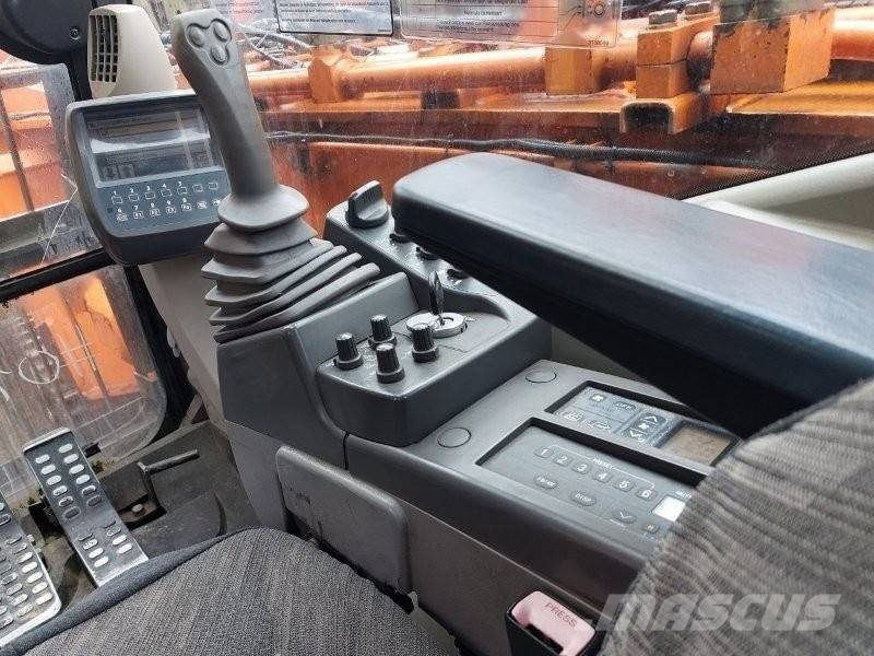 Hitachi ZX 520 LC D-3 Abrissbagger