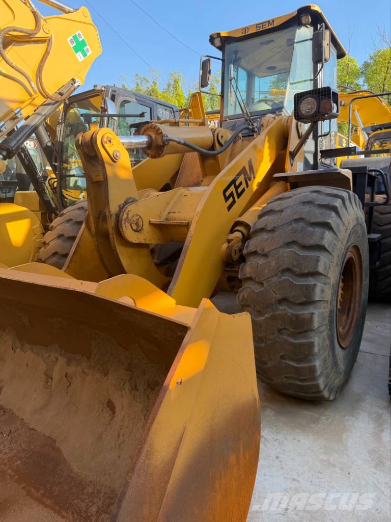 SEM 655D    the largest‑scale supplier 轮式装载机
