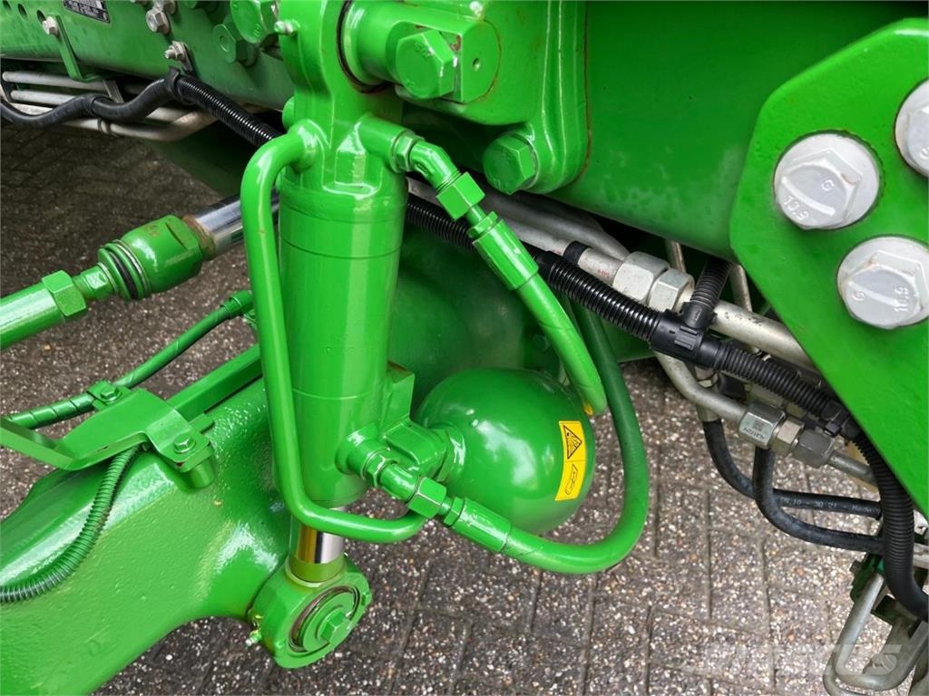 John Deere 6250R Τρακτέρ