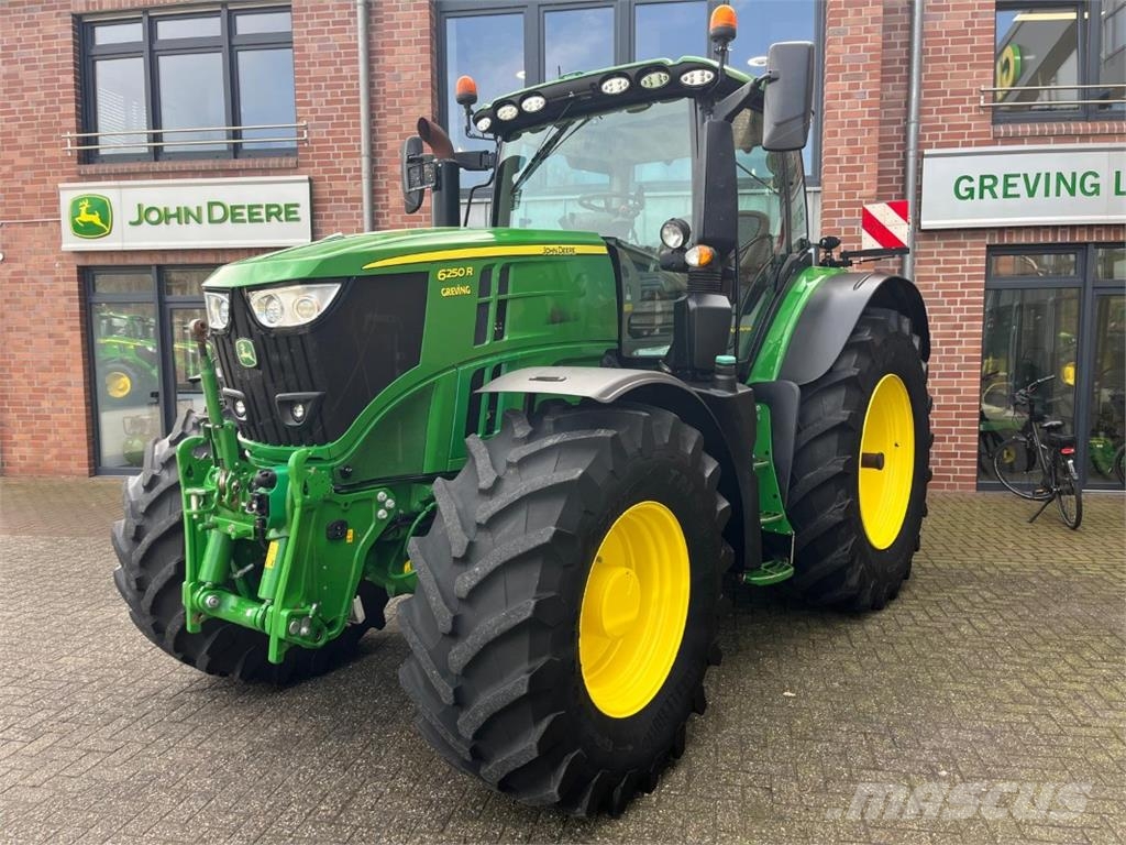 John Deere 6250R Τρακτέρ