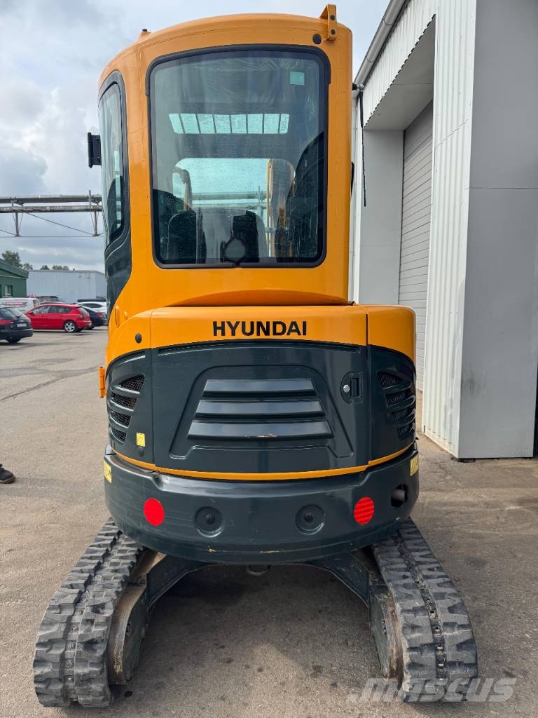 Hyundai R25Z-9AK حفارات صغيرة أقل من 7 طن (حفارات صغيرة)