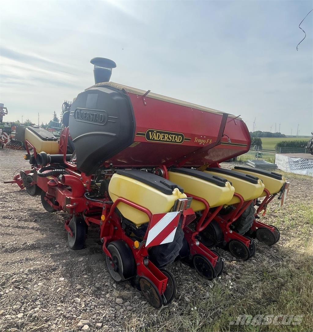 Väderstad Tempo F8 Tiksli sėjimo technika
