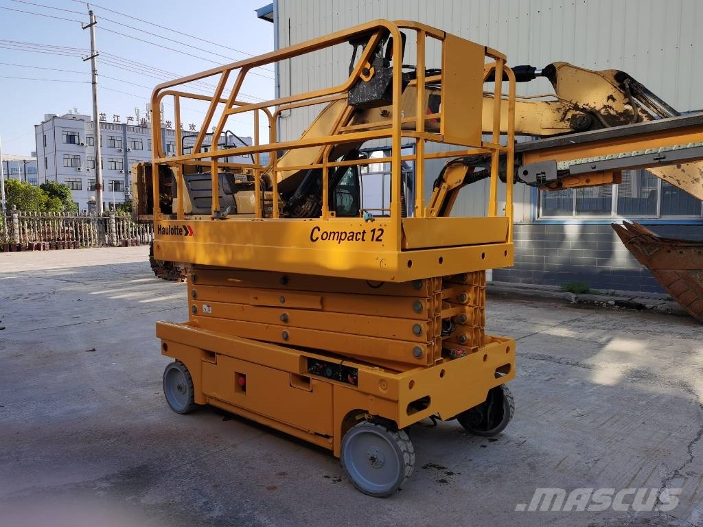 Haulotte COMPACT 12 - 2092270 Scissor lifts