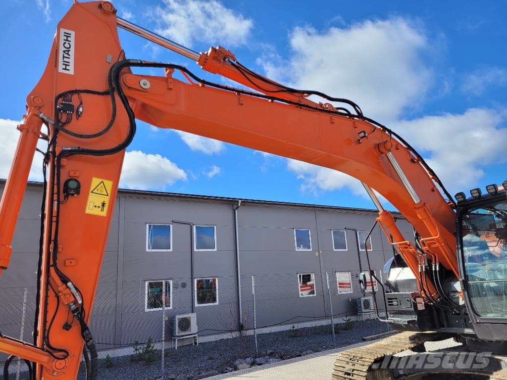 Hitachi ZX 225 US LC - 6 , UTHYRES 履带挖掘机