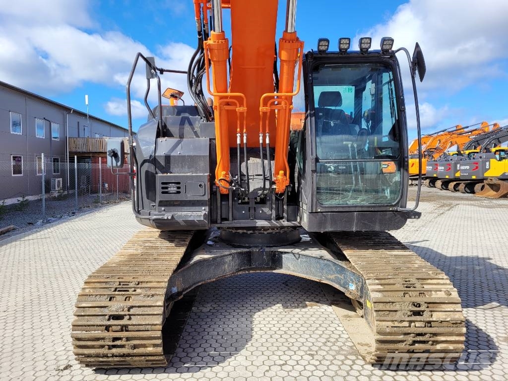 Hitachi ZX 225 US LC - 6 , UTHYRES 履带挖掘机