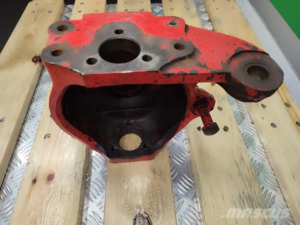 McCormick 12863 McCORMICK MC100 crossover Chassis og suspension