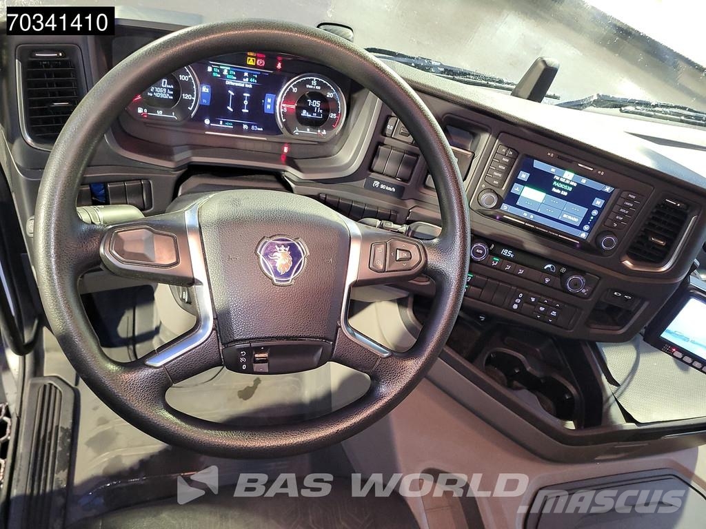 Scania P220 P 4X2 NL-Truck BDF1500kg Ladebordwand Automat Razstavljivi tovornjaki z žičnimi dvigali