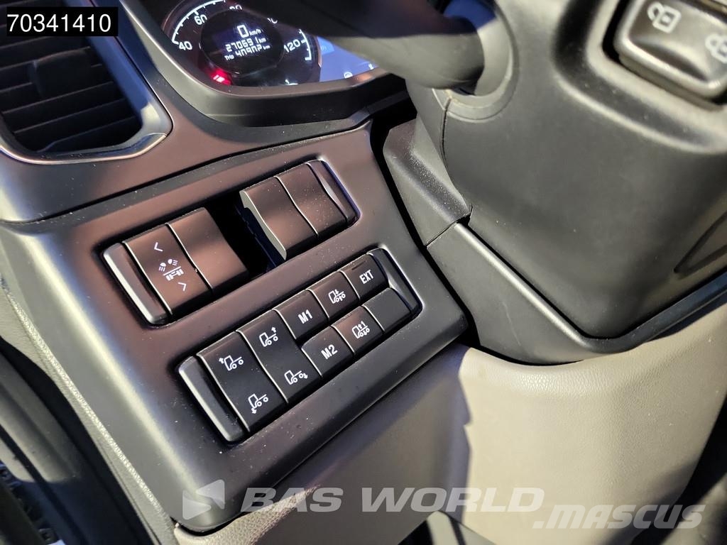Scania P220 P 4X2 NL-Truck BDF1500kg Ladebordwand Automat Razstavljivi tovornjaki z žičnimi dvigali