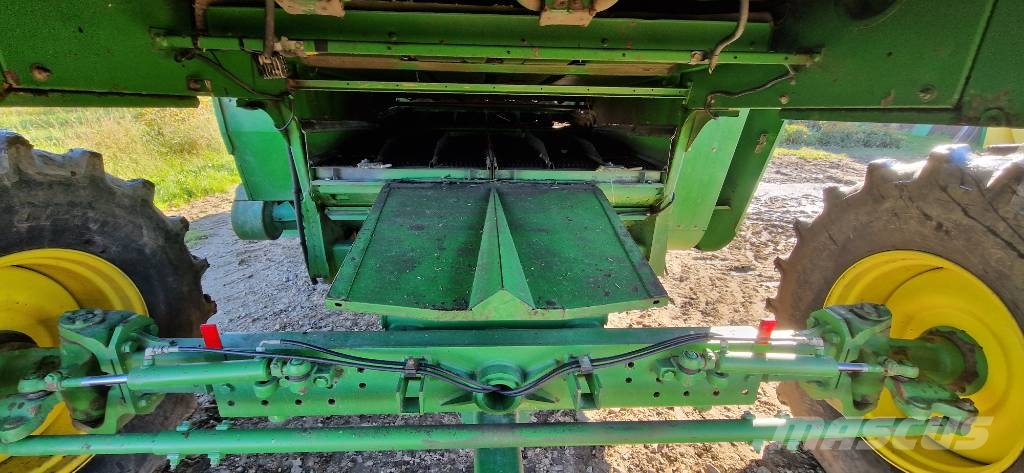 John Deere 9640i CWS Combine harvesters