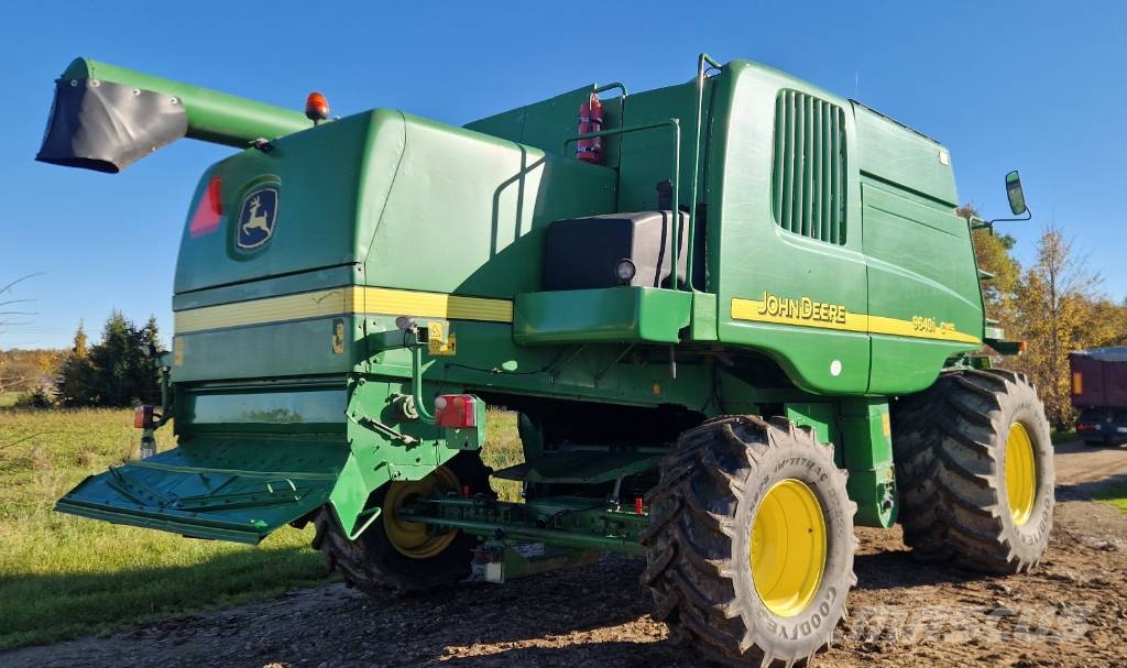 John Deere 9640i CWS Combine harvesters