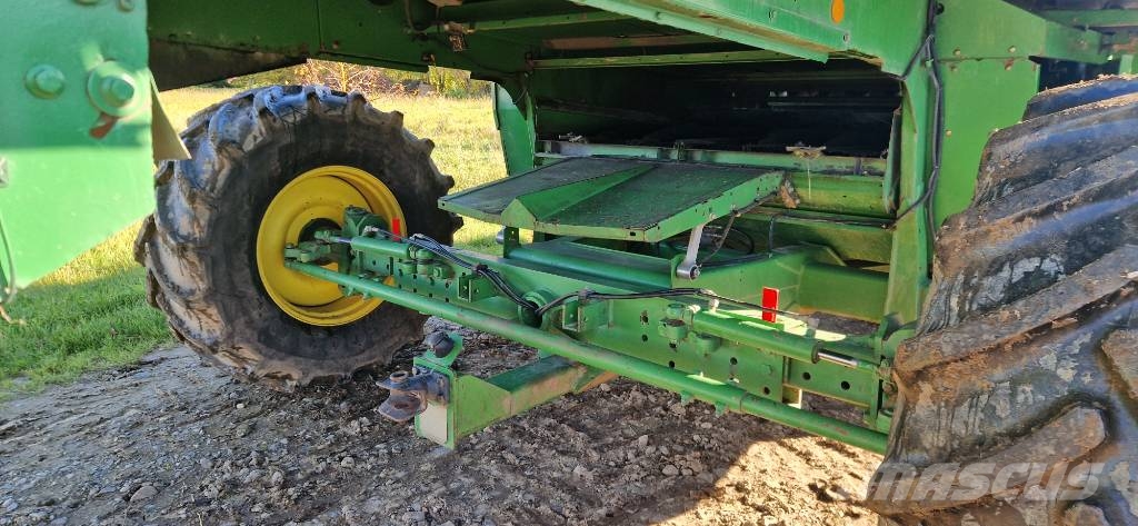 John Deere 9640i CWS Combine harvesters