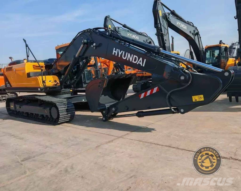 Hyundai HX220L Гусеничные экскаваторы