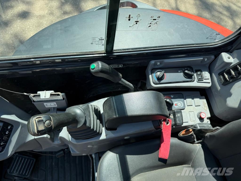 Kubota K037 Miniexcavadoras