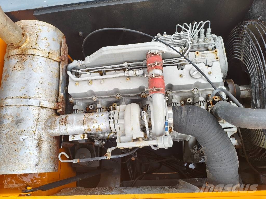 Hyundai HX 300 대형 굴삭기 29톤 이상