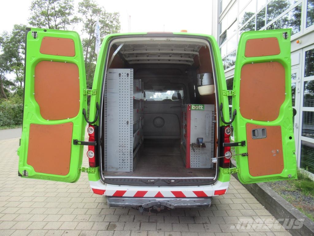 Volkswagen Crafter 32 2.0 TDI L2H2 DOKA Dubbelcabine Werkplaa Jakeluautot