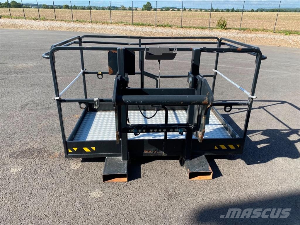 Manitou Arbeitskorb NAGELLE 2MT Muut maatalouskoneet