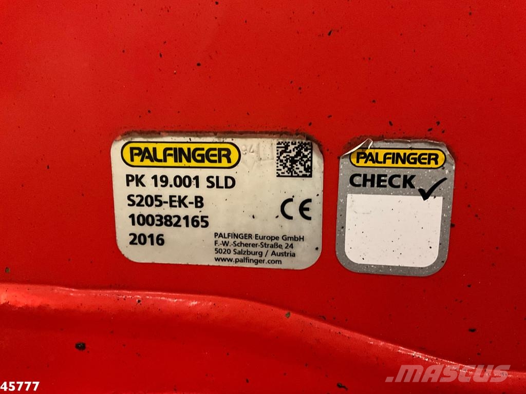 Renault C 460 Euro 6 8x4 Palfinger 19 Tonmeter laadkraan Abrollkipper