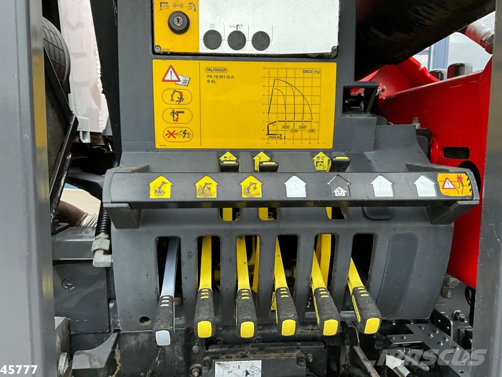 Renault C 460 Euro 6 8x4 Palfinger 19 Tonmeter laadkraan Abrollkipper